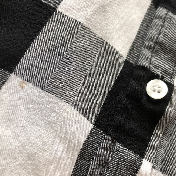 Bella Dahl Plaid Button Down Shirt in Black & White Size L - Picture 10 of 10